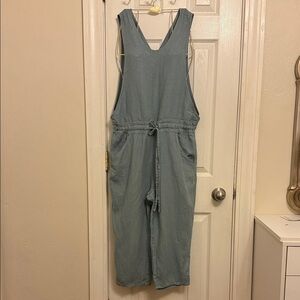 notPERFECTLINEN 100% Linen Blue V-Neck Sleeveless Jumpsuit